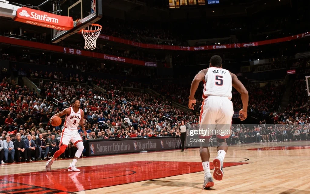 NBA季后赛关键对决：焦点系列赛战术解析与球星表现前瞻